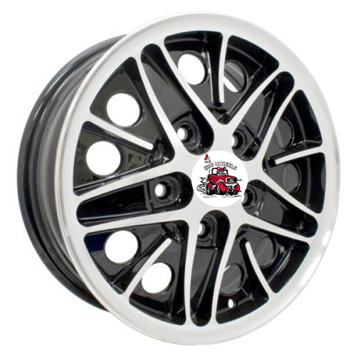 Cosmo Wheel – 15″x5.5″ – Gloss Black/Polished Lip & Face